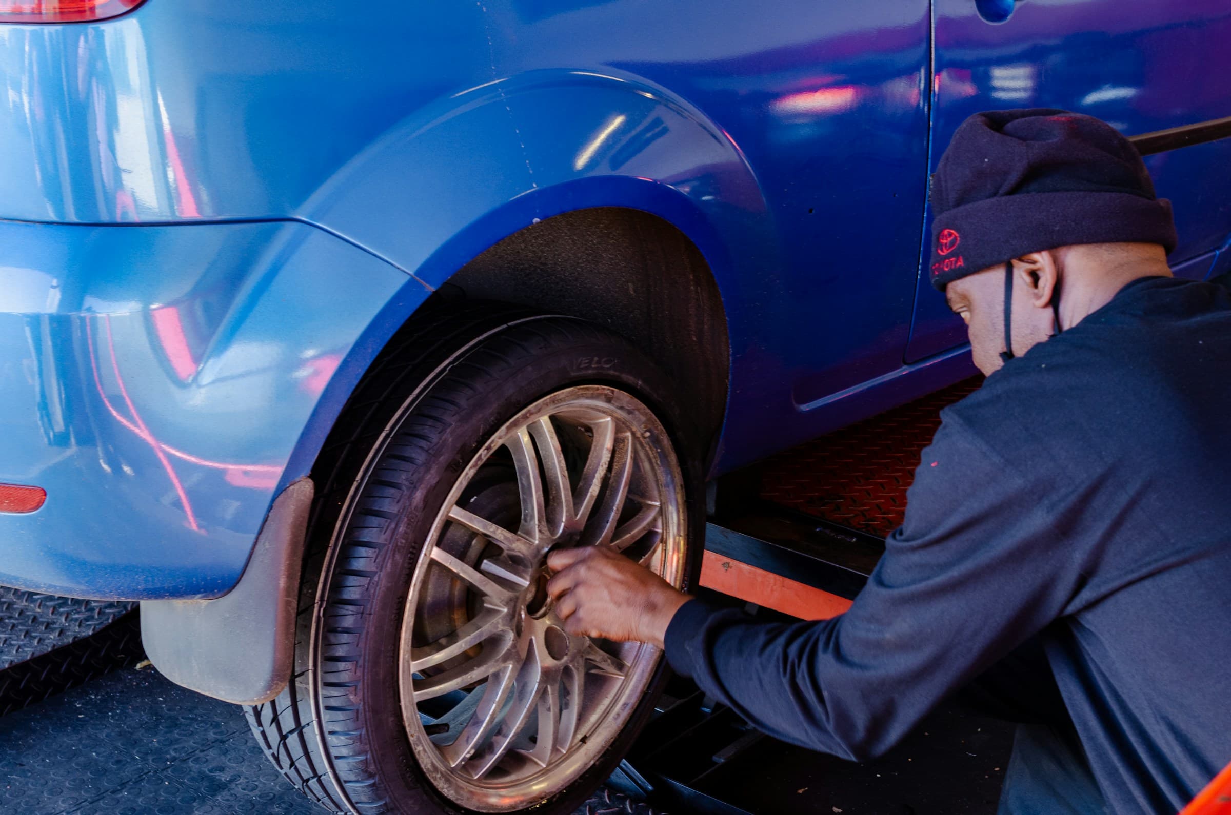 Wheel & Alignment Bay
